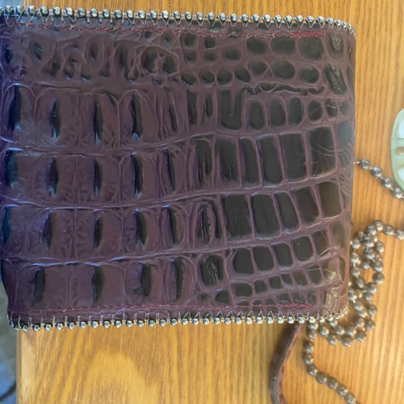 Lovely Leatherock Purple Croc Embossed Bag - Picture 9 of 13